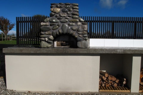 Gibbston riverstone pizza oven