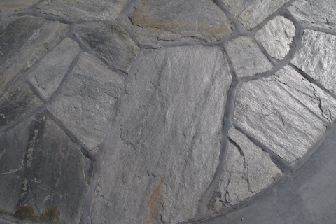 Schist paving